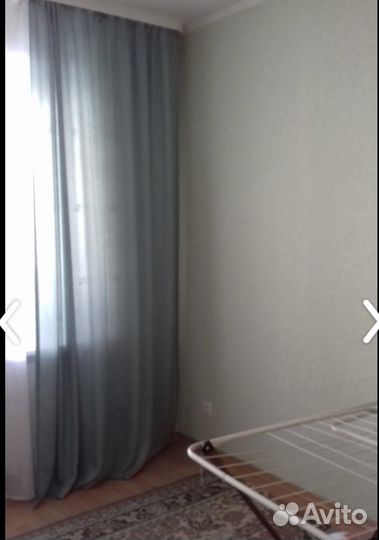 Шторы зелёные и тюль