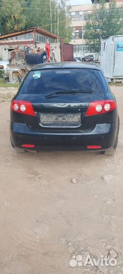 Chevrolet lacetti хэтчбек 1.4 МКПП поступила