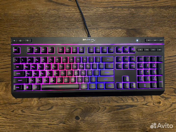 Игровая клавиатура hyperx