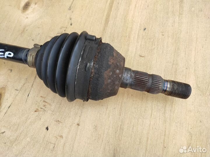 Привод левый Z16XEP Z16XER на Astra H Zafira B