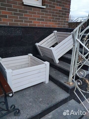 Кашпо для цветов деревянное