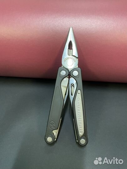 Leatherman charge