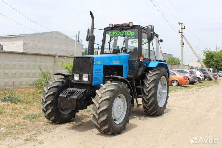 Трактор МТЗ (Беларус) 1221.2, 2008