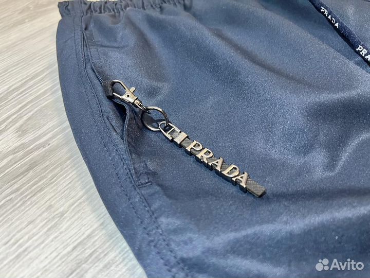 Шорты купальные Prada