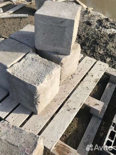 Бетонные блоки для фундамента