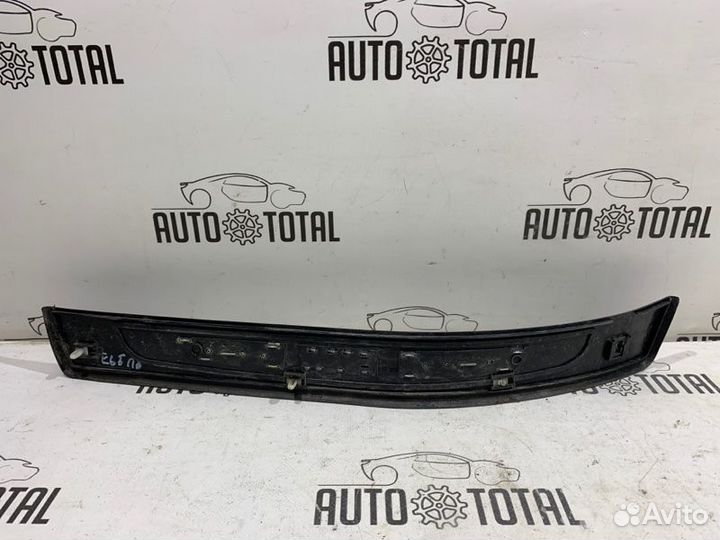 Накладка порога задняя правая Bmw 745 E65 N62B44