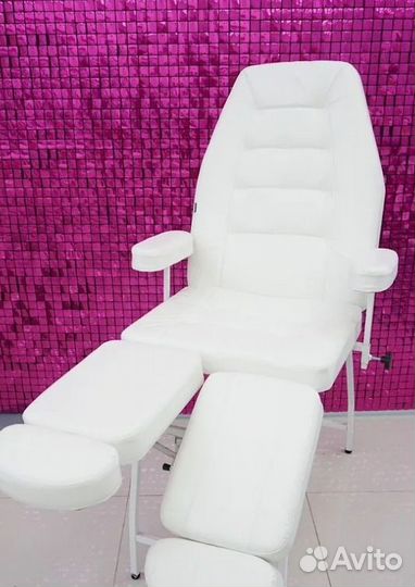 Крепкий стул мастера