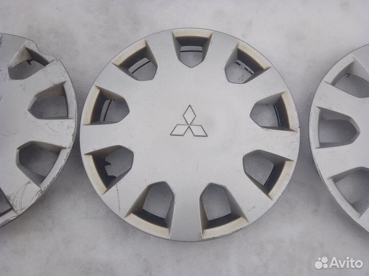 Колпаки Mitsubishi