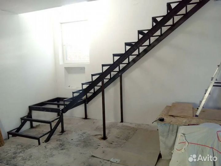Лестницы антресольный этаж