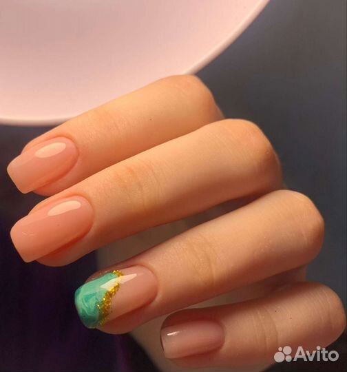 Маникюр,педикюр