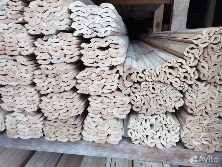 Плинтус цельный безсучковый 45 мм сосна