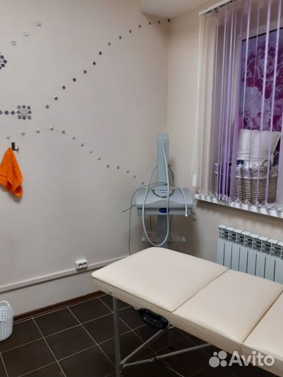 Массажный стол складной с вырезом