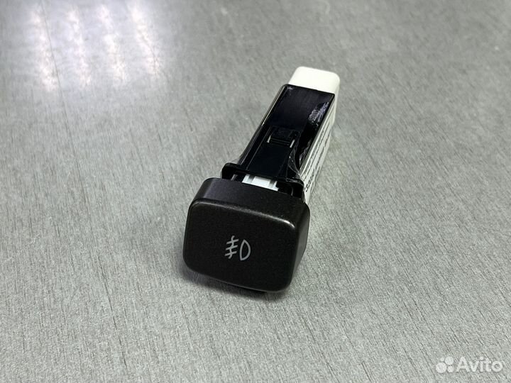 Кнопка противотуманных фар Chery Fora