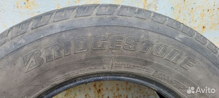 Bridgestone Dueler H/T 225/70 R16