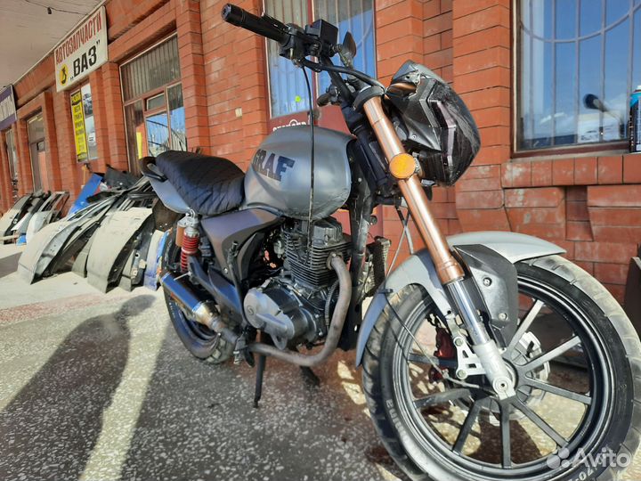 Stels flame 200