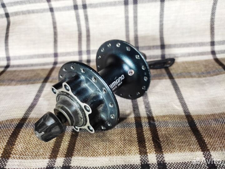 Втулка велосипедная Shimano