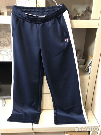 Костюм женский