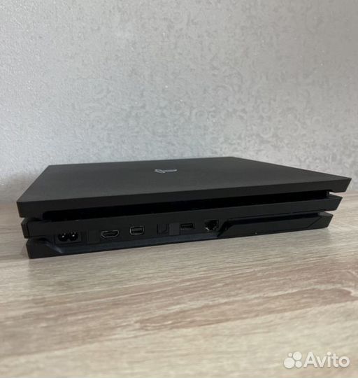 Sony PS4 Pro 1tb с Играми