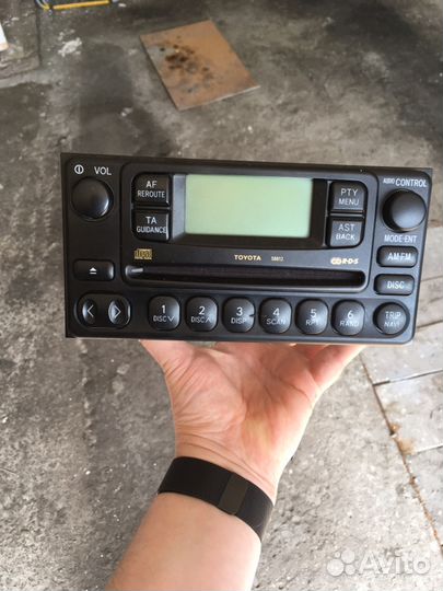 Мультимедийное устройство для RAV4 второго поколен