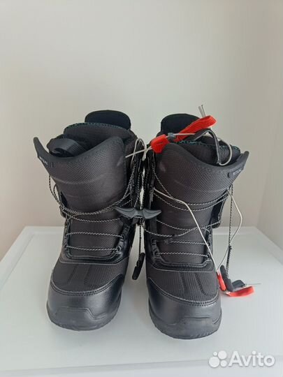 Сноубордические ботинки burton