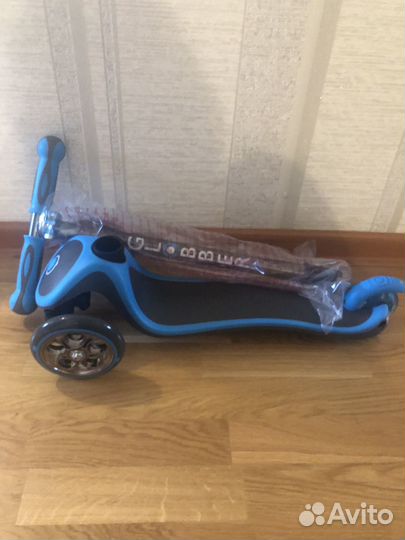 Самокат новый Glober titanium