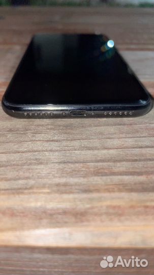 iPhone X, 256 ГБ