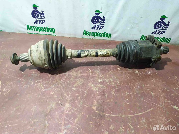 Привод передний левый Audi A8 d3