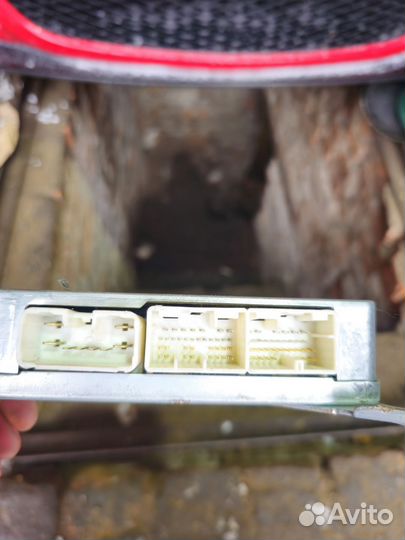 Блок управления роботом Toyota Corolla