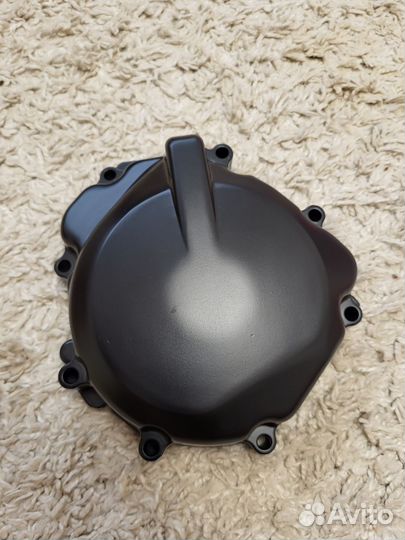 Крышка двигателя левая генератора Suzuki GSR gsxr