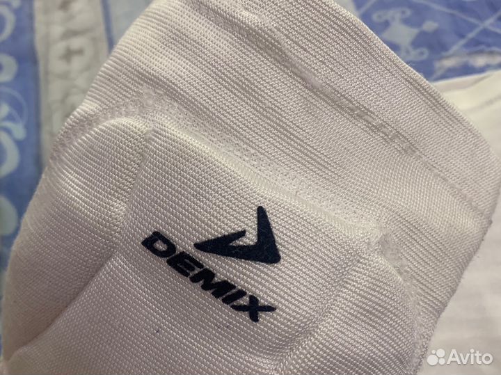 Наколенники для спорта