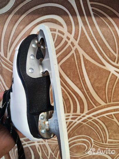 Коньки детские 27 размер