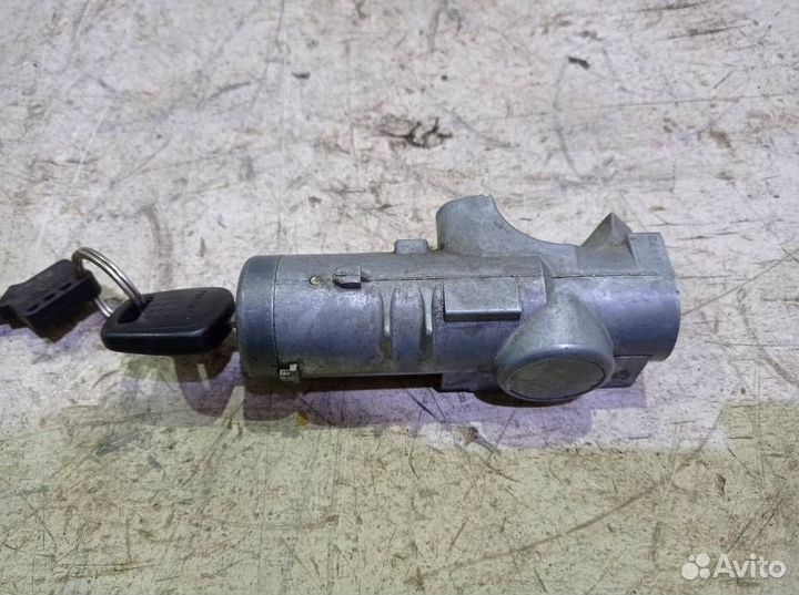 Замок зажигания 83191AE051