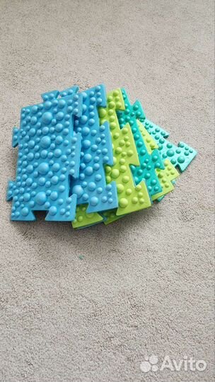 Модульный массажный ортопедический коврик