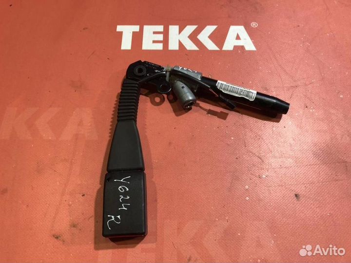 Ответная часть ремня безопасности правая бмв Х6 Е