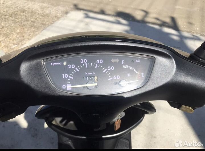 Мопед скутер