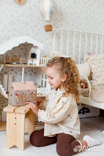 Домик для игрушек. Сумочка для девочки