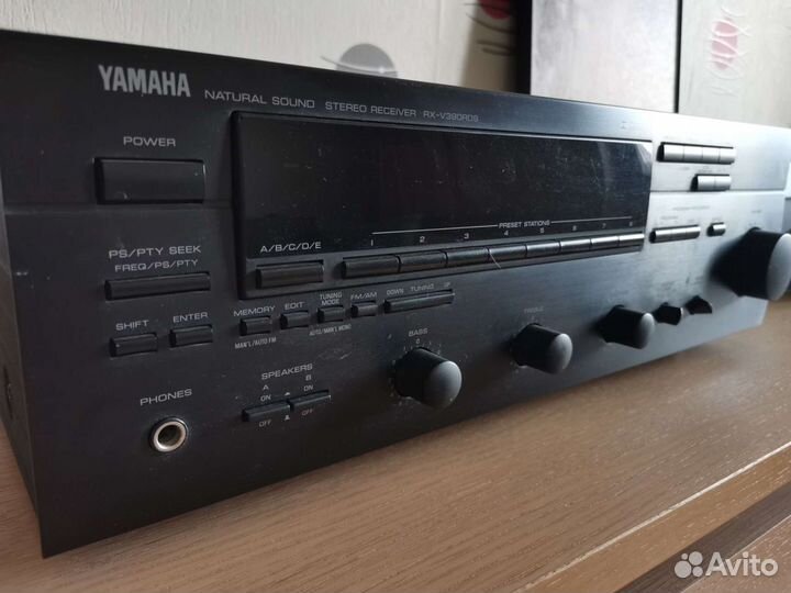 AV-ресивер Yamaha RX-v390rds