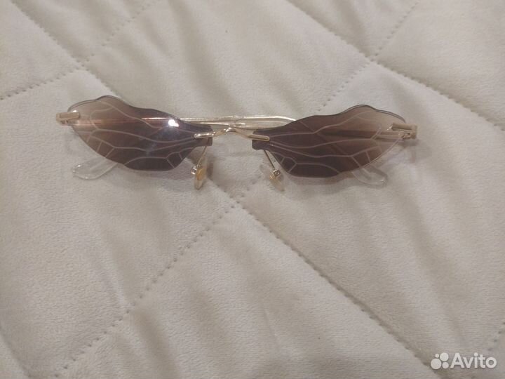 Солнцезащитные очки