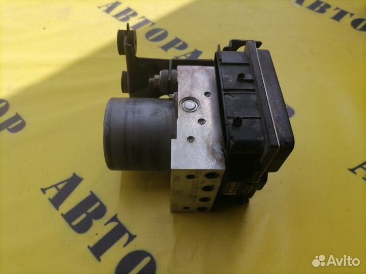 Блок ABS Infiniti G35 (V36) 2007-2014 3.5 VQ35HR