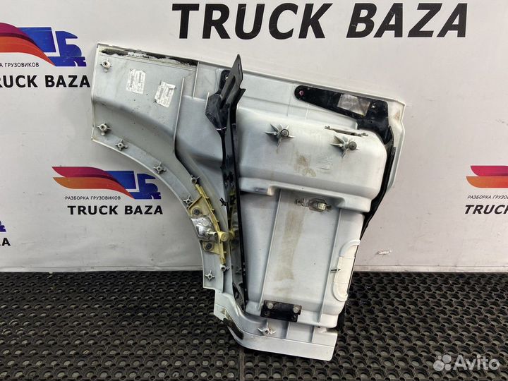 1835023 Корпус подножек левый Daf XF106