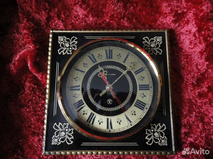 Часы Маяк, Янтарь, Весна. Механические и электронн