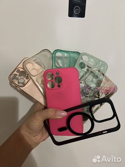 Чехлы на iPhone 13 про