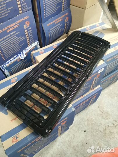 Решетка радиатора Ваз-2107 в стиле AMG, Черный Лак