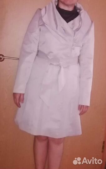Плащ женский