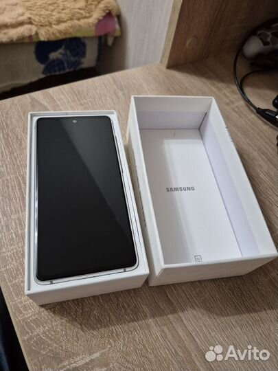 Samsung Galaxy S20 FE, 6/128 ГБ