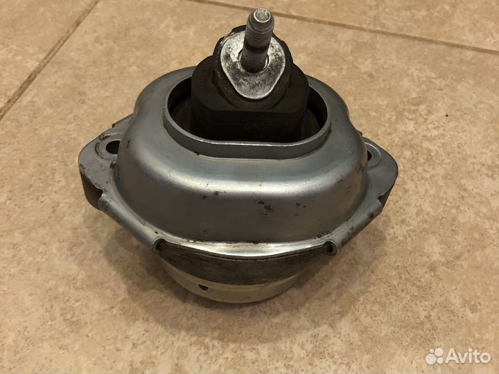 Подушка двигателя bmw x3 Е83 3D