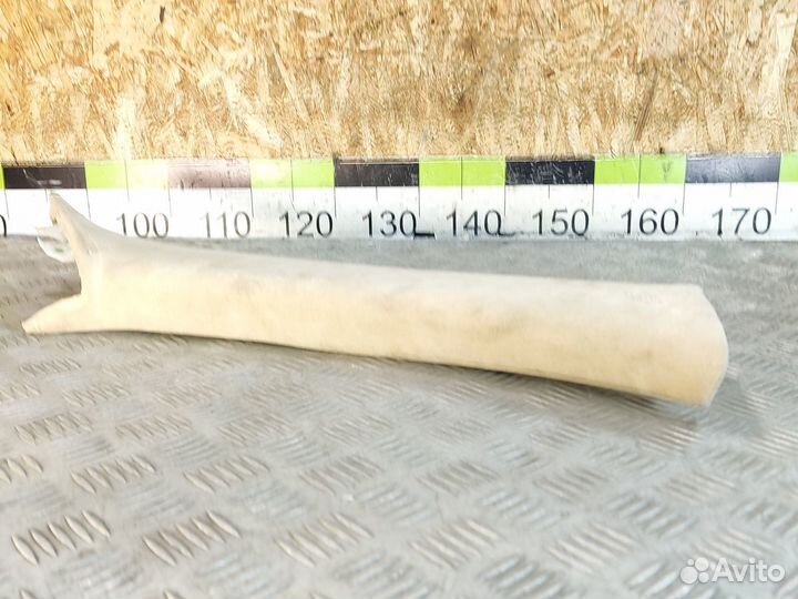 Обшивка стойки правая Lexus Ls 2006-2017