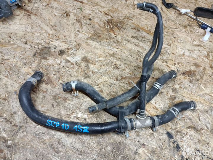 Патрубоки отопителя Toyota Vitz SCP10 1SZ 2003