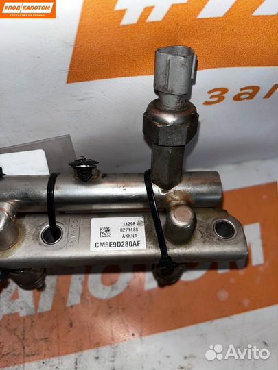 Топливная рампа Ford Focus 3 2012 CM5E9D280AF