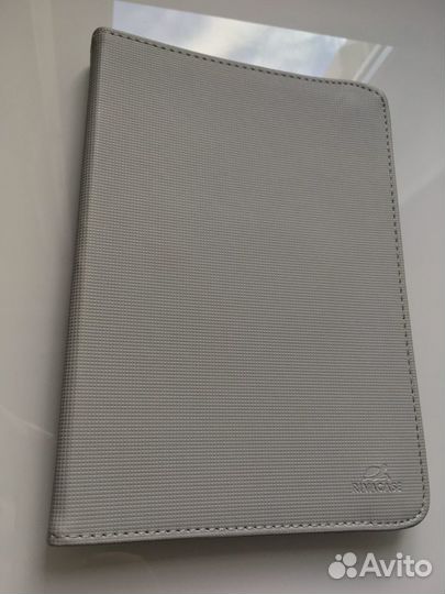 Rivacase Чехол универсальный для планшета 8